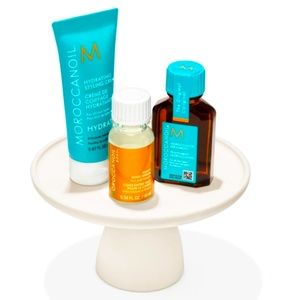 2/$15 Moroccanoil Gift Set New